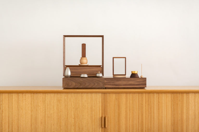 デザイン仏壇、小さないのり箱